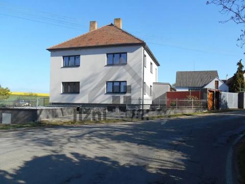 Prodej rodinného domu, Slabčice, 500 m2