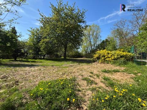 Prodej pozemku pro bydlení, Praha - Písnice, V zákopech, 523 m2
