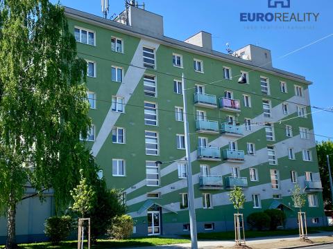 Pronájem bytu 2+kk, Plzeň, Koterovská, 52 m2