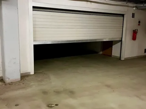 Pronájem garáže, Olomouc, Wellnerova, 41 m2