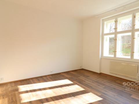 Pronájem bytu 2+kk, Praha - Žižkov, Jeseniova, 50 m2