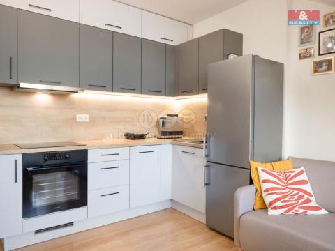 Prodej bytu 2+1, Praha - Holešovice, V závětří, 56 m2