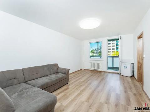 Prodej bytu 3+1, Praha - Chodov, Valentova, 65 m2