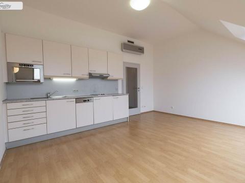 Pronájem bytu 2+kk, Praha - Smíchov, Štefánikova, 55 m2