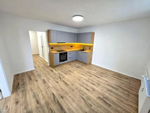 Pronájem bytu 2+1, Most, Čsl. armády, 52 m2