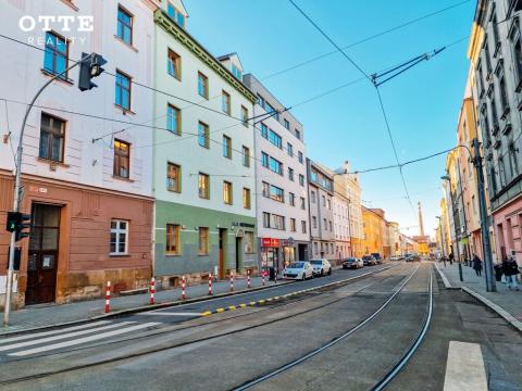 Prodej bytu 2+1, Plzeň, Sladkovského, 57 m2