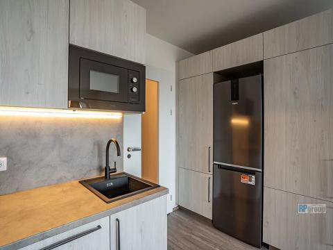 Pronájem bytu 1+kk, Praha - Háje, Výstavní, 33 m2