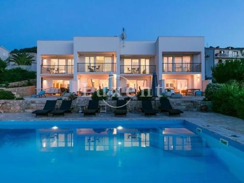 Prodej vily, Vis, Chorvatsko, 320 m2