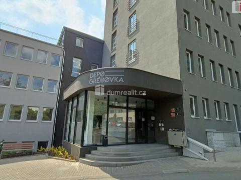 Pronájem bytu 1+kk, Praha - Vinohrady, Perucká, 27 m2