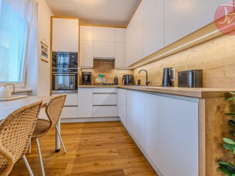 Prodej bytu 3+1, Ostrava, Sokolovská, 73 m2