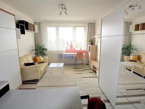 Pronájem bytu 1+kk, Praha - Háje, Hlavatého, 27 m2