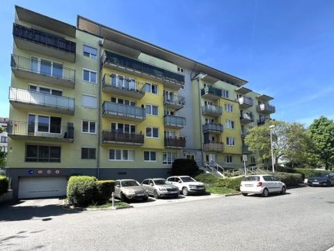 Prodej bytu 2+kk, Praha - Čakovice, Blachutova, 59 m2