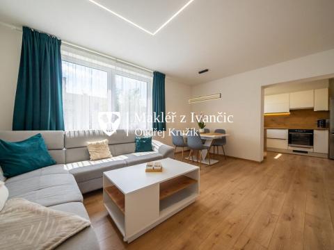 Prodej bytu 3+kk, Miroslav, Husova, 64 m2