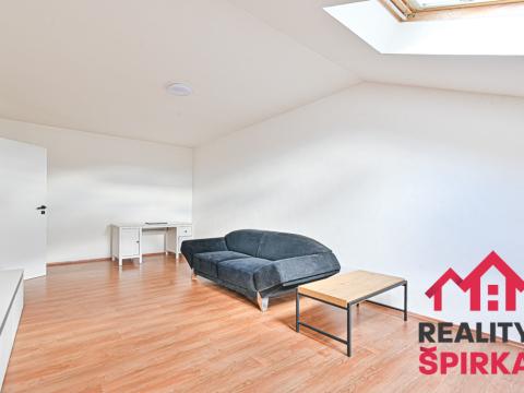 Pronájem bytu 2+1, Moravská Třebová - Předměstí, Nádražní, 73 m2