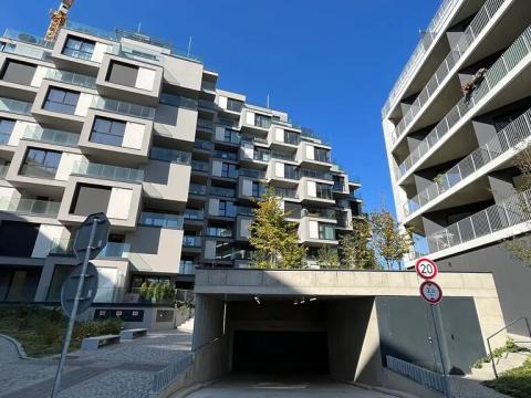 Prodej bytu 2+kk, Praha - Strašnice, Ramonova, 113 m2