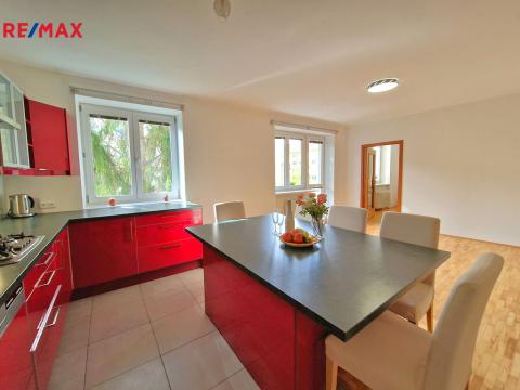 Prodej bytu 3+kk, Praha - Michle, Pelhřimovská, 81 m2
