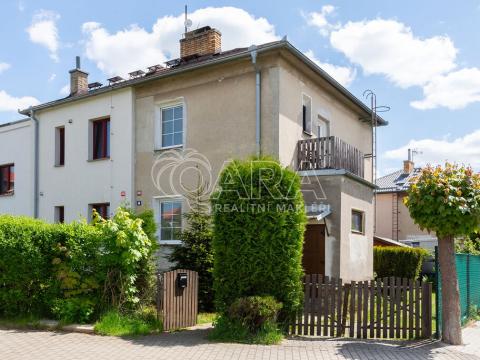 Prodej rodinného domu, Sezimovo Ústí, Okružní, 68 m2