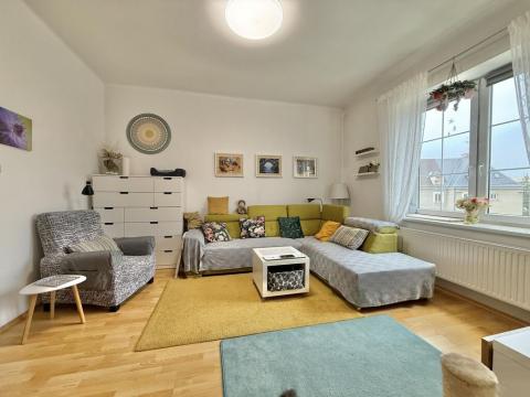 Pronájem bytu 2+1, Krnov - Pod Bezručovým vrchem, B. Němcové, 80 m2