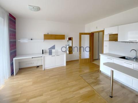 Pronájem bytu 1+kk, Praha - Letňany, Pavla Beneše, 33 m2