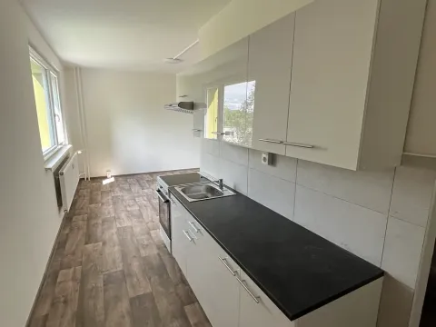 Pronájem bytu 2+kk, Česká Lípa, Okružní, 42 m2