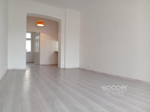 Pronájem bytu 1+kk, Praha - Žižkov, Chlumova, 32 m2