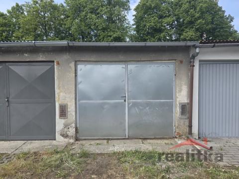 Pronájem garáže, Opava, 19 m2