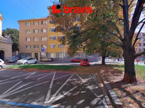 Pronájem bytu 1+kk, Brno - Trnitá, Křenová, 12 m2