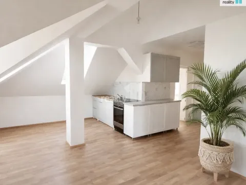 Pronájem bytu 3+kk, Praha - Ruzyně, Drnovská, 78 m2