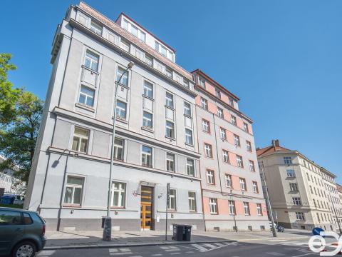 Prodej bytu 2+kk, Praha - Vinohrady, Ondříčkova, 43 m2