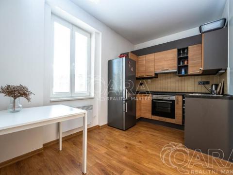 Pronájem bytu 1+1, Praha, 45 m2