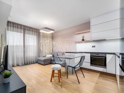 Pronájem bytu 2+kk, Praha, 53 m2