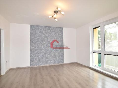 Pronájem bytu 3+1, Hodonín, Skácelova, 64 m2