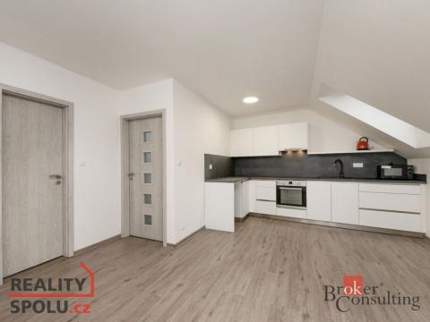 Pronájem bytu 2+kk, Chrást, Dlouhá, 39 m2