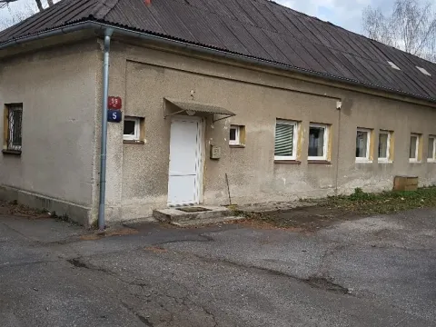 Pronájem skladu, Liberec, Košická, 110 m2