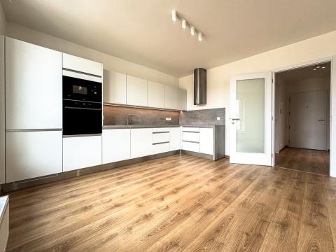 Pronájem bytu 2+kk, Praha - Vysočany, Oktábcových, 53 m2