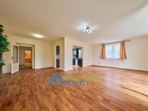 Prodej bytu 3+1, Trutnov - Horní Staré Město, Dlouhá, 100 m2