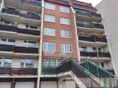 Pronájem bytu 2+kk, Praha - Žižkov, U kněžské louky, 48 m2
