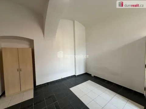 Pronájem bytu 1+kk, Praha - Libeň, Andrštova, 26 m2