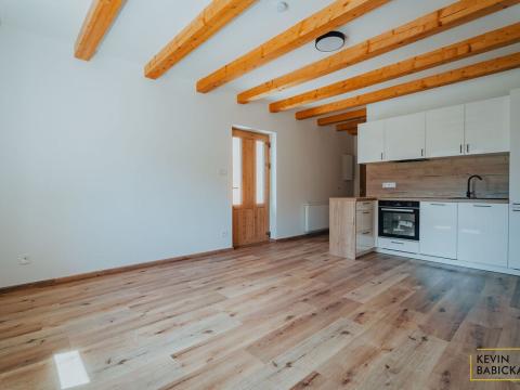 Prodej bytu 4+kk, Chlum u Třeboně - Lutová, 79 m2