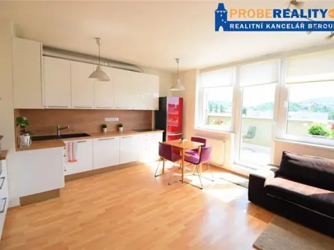 Pronájem bytu 3+kk, Beroun, V Zahradách, 80 m2