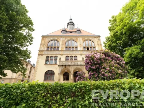 Prodej bytu 4+kk, Liberec - Liberec I-Staré Město, Masarykova, 164 m2