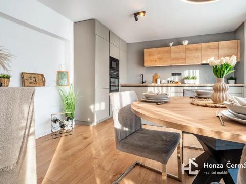 Prodej bytu 4+kk, Dolní Kounice, Ivančická, 92 m2