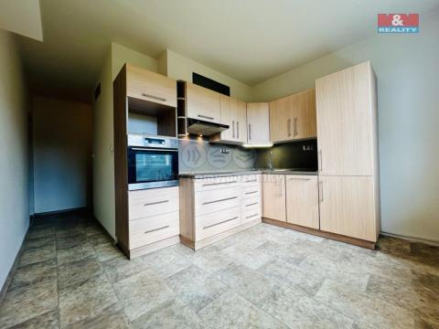 Prodej bytu 3+1, Chomutov, Výletní, 72 m2