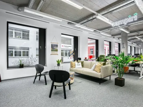 Pronájem kanceláře, Praha - Smíchov, Nádražní, 539 m2