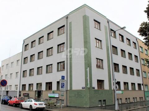 Pronájem bytu 2+kk, Hradec Králové, Střelecká, 52 m2