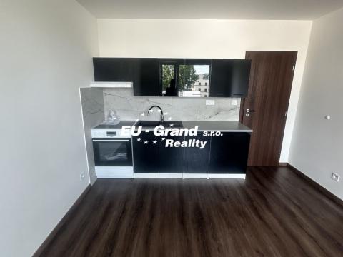 Pronájem bytu 3+kk, Varnsdorf, Hrnčířská, 68 m2