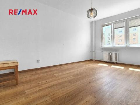 Pronájem bytu 2+1, Praha - Záběhlice, Přesličková, 53 m2
