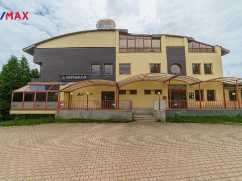 Prodej obchodního prostoru, Havířov - Šumbark, U Nádraží, 654 m2