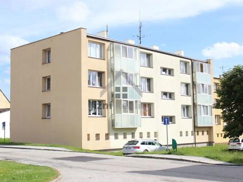 Prodej bytu 3+1, Nové Hrady, Sídliště míru, 77 m2