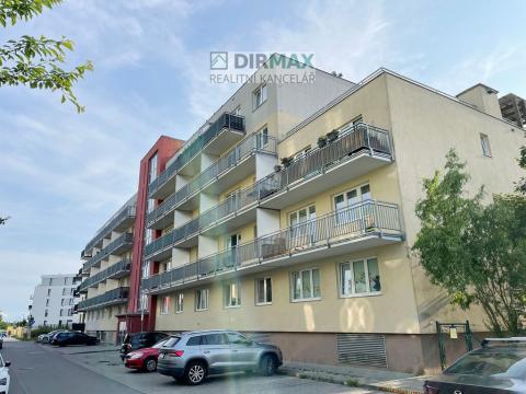 Prodej bytu 1+kk, Plzeň - Jižní Předměstí, Goldscheiderova, 38 m2